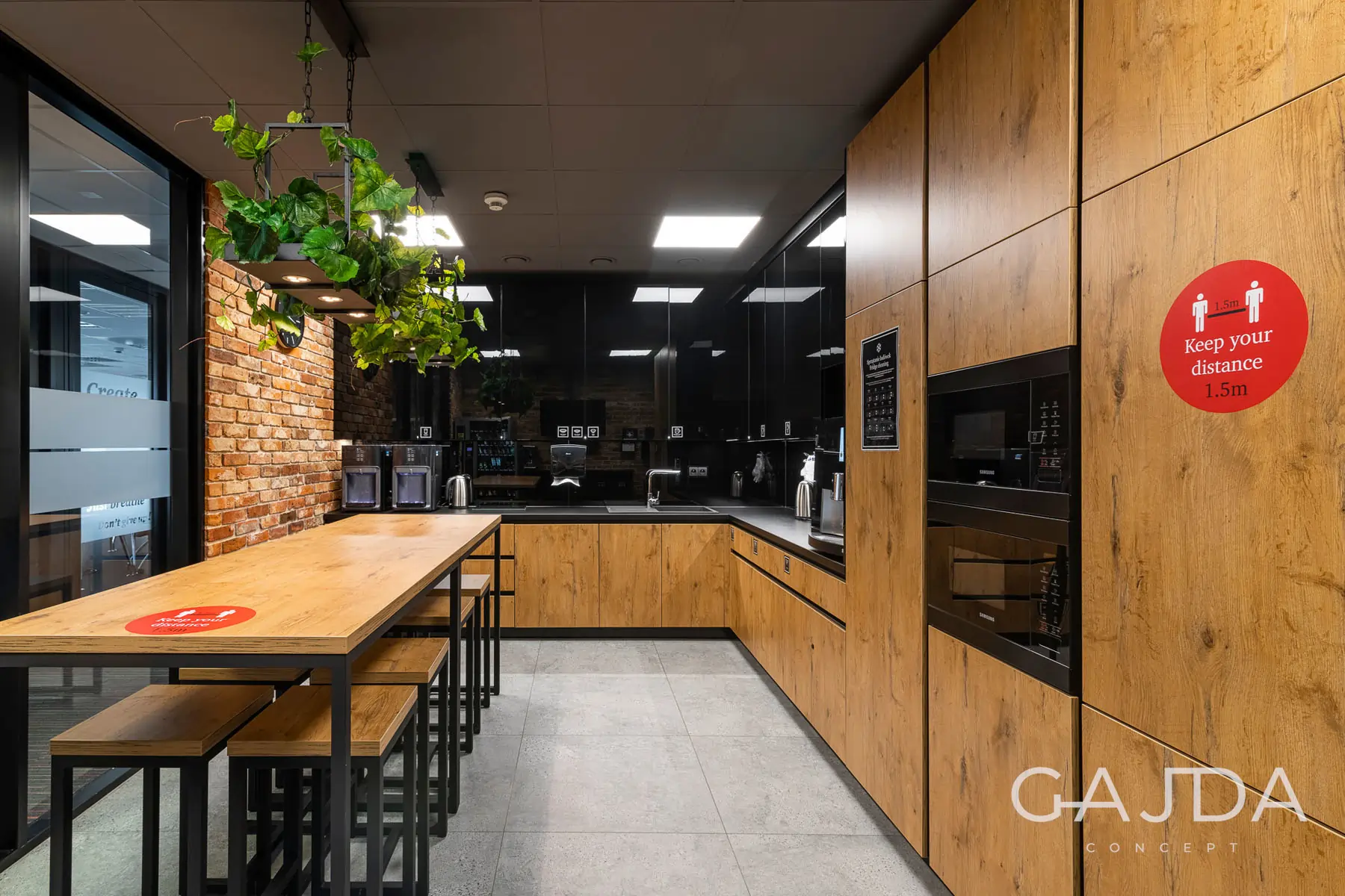 Biuro – gabinet + kuchnia